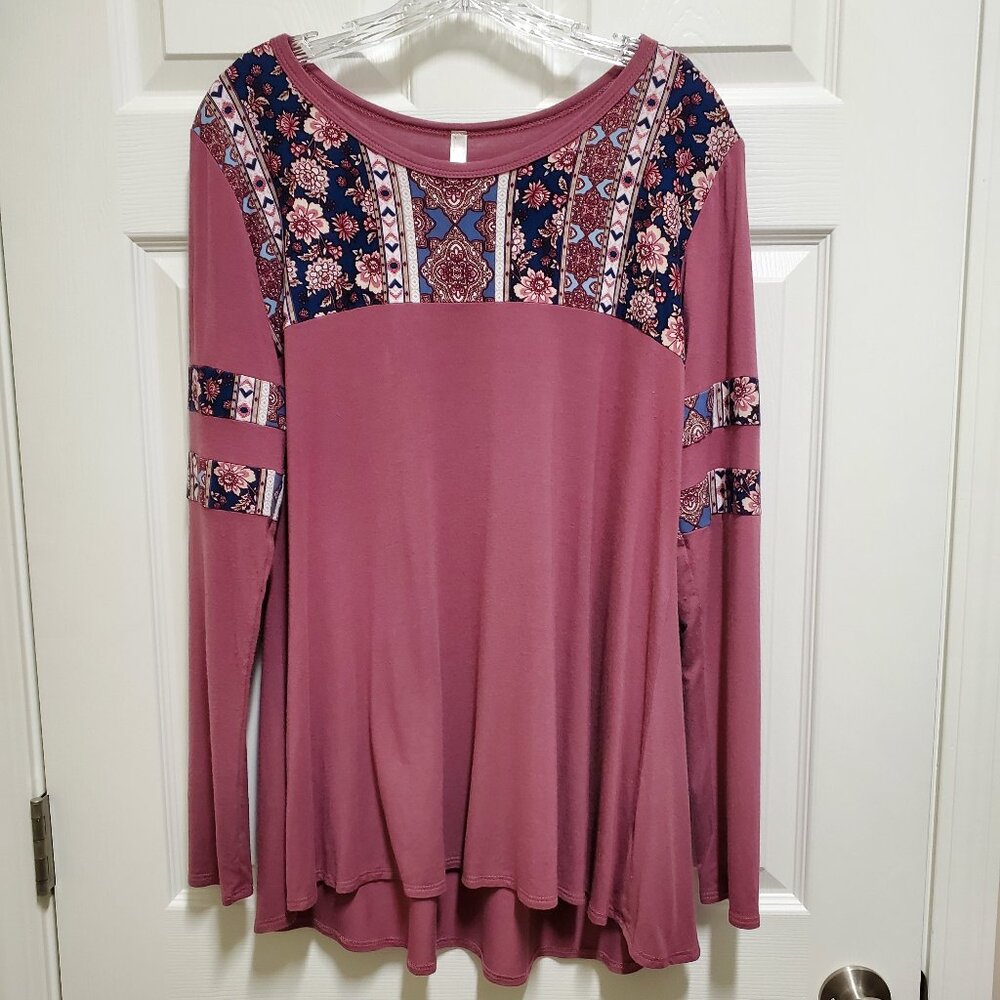 Pink Tunic w/Matching Print Details & Scoop Neck